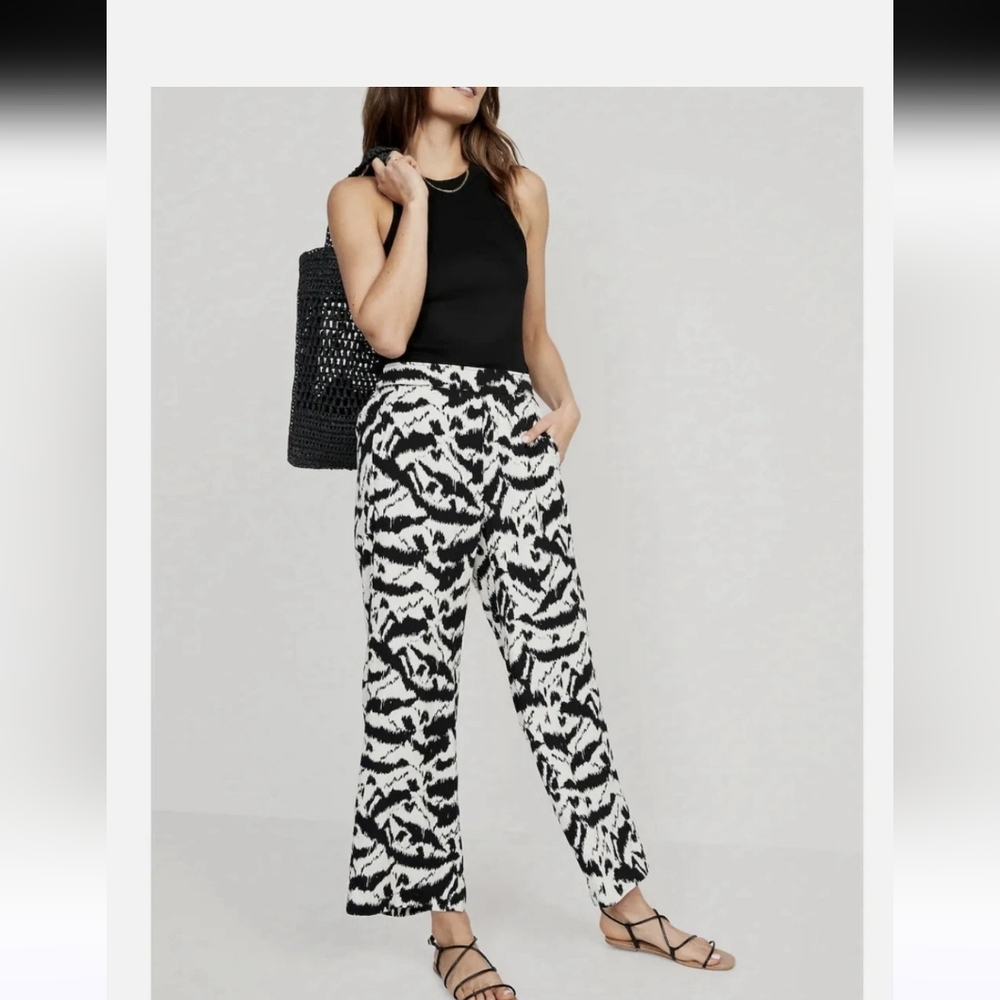 Old Navy Black and White Zebra Print Wide Leg Women's Pants
